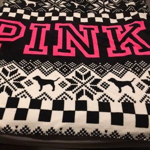BRAND NEW Victoria Secret Pink Blanket